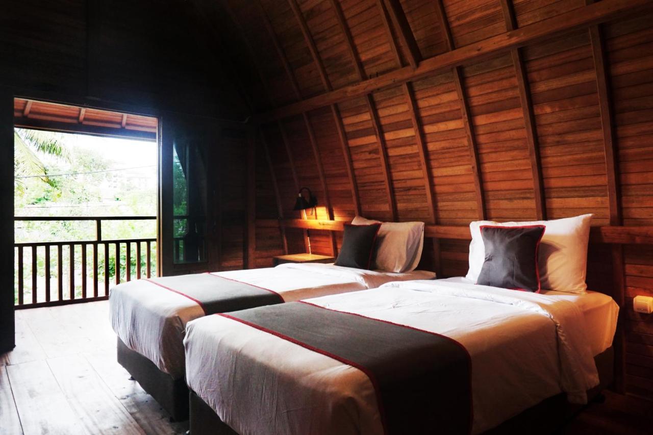 Collection O 9 Villa Ubud Anyer Exterior foto