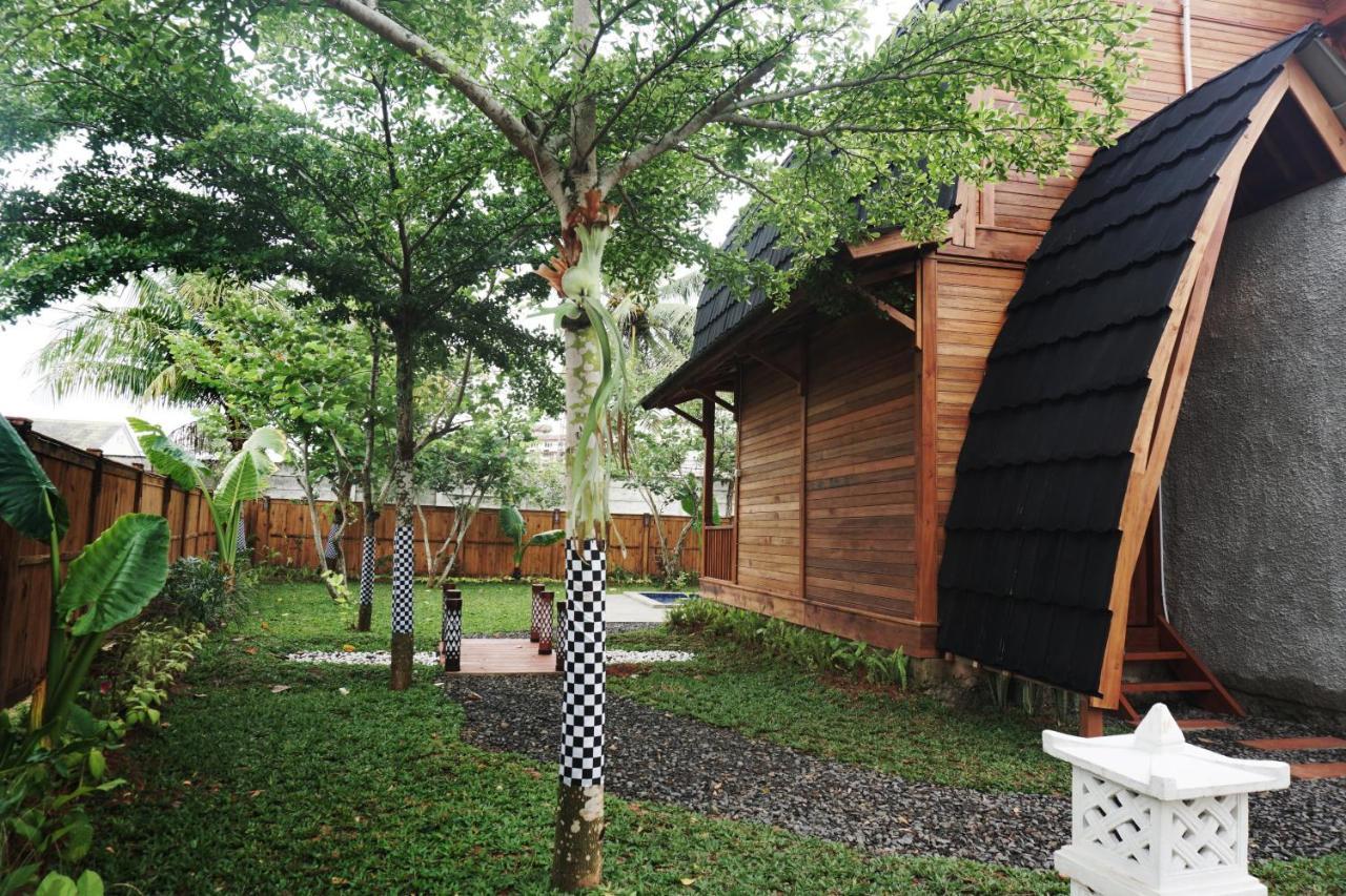 Collection O 9 Villa Ubud Anyer Exterior foto